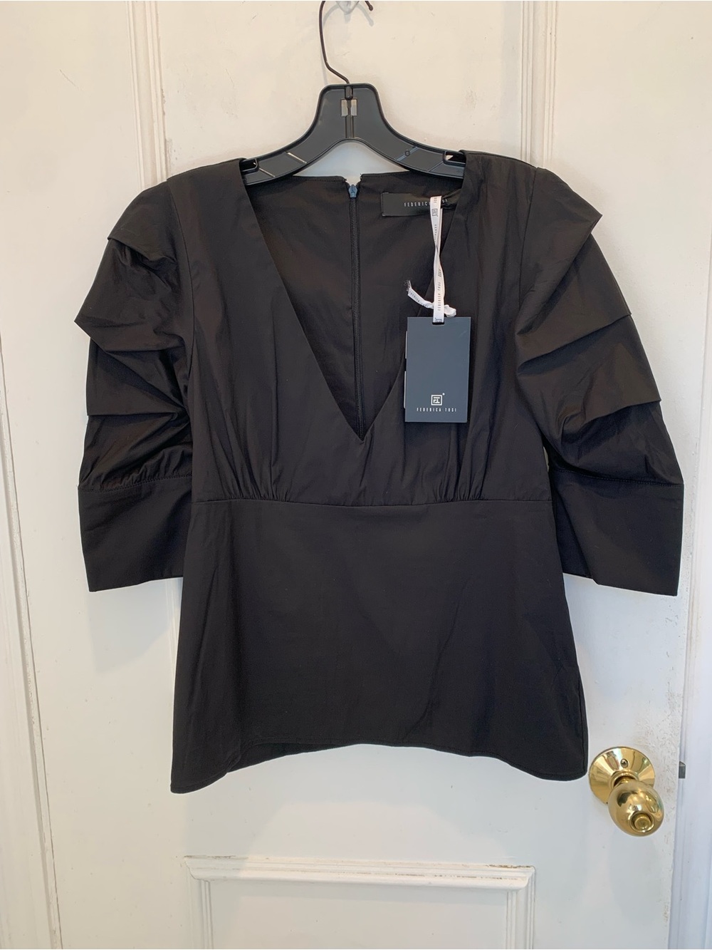 NWT Federica Tosi black V-neck blouse. Size 42 (6 U.S.)